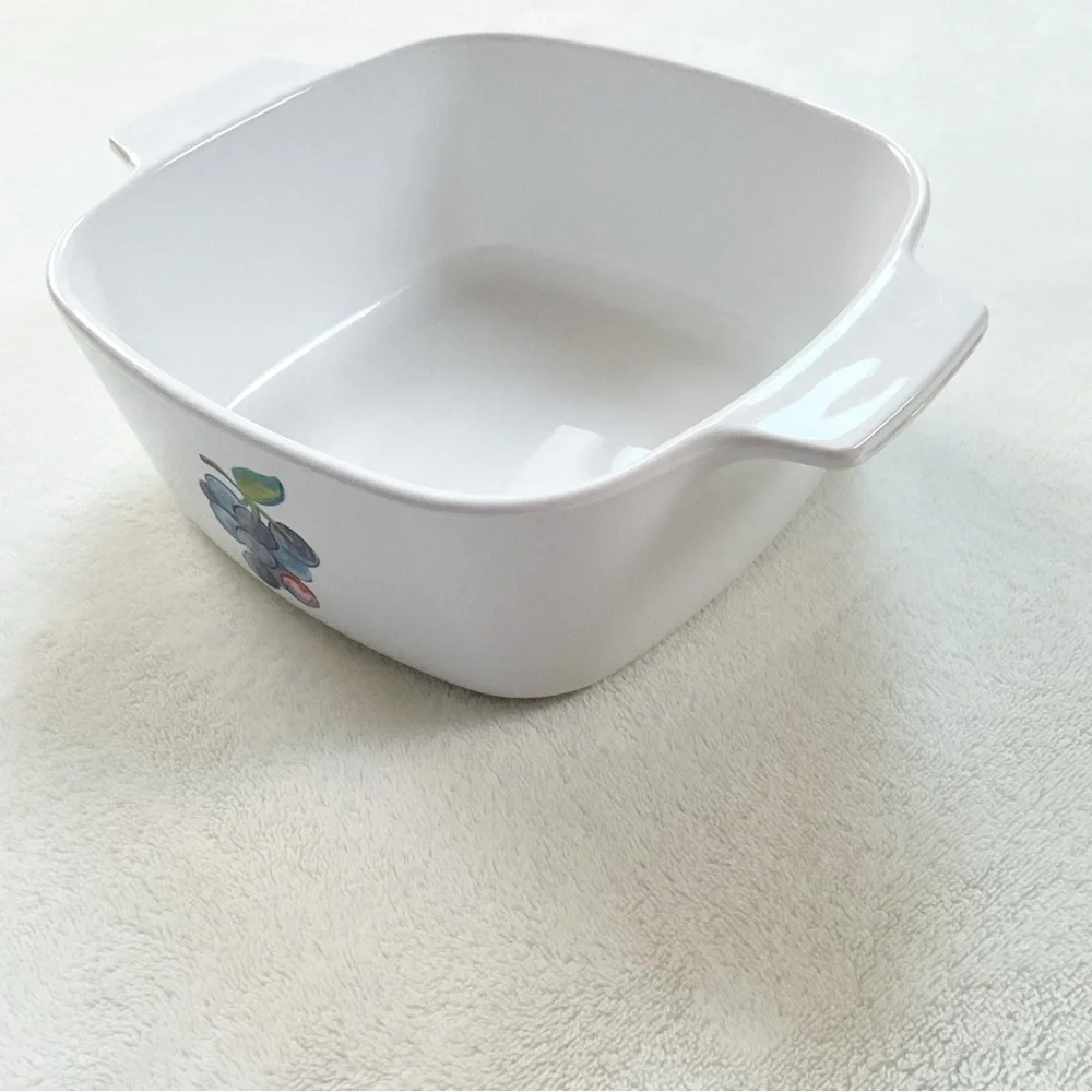 CorningWare Fruit Basket Grapes 1.5 Qt Square Casserole Dish Vintage 1970s